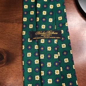 Brooks Brothers Makers silk tie